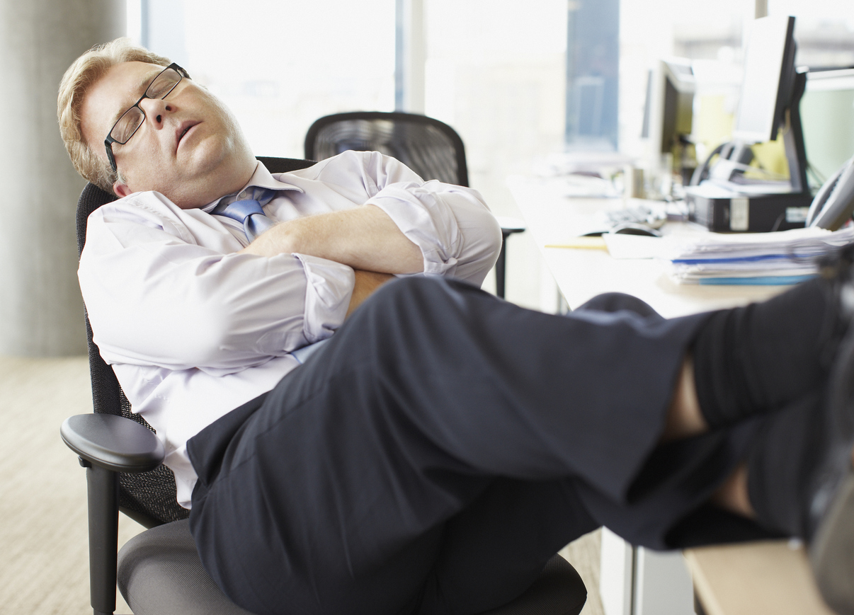 Апноэ сна может оказаться причиной низкой эффективности ваших коллег