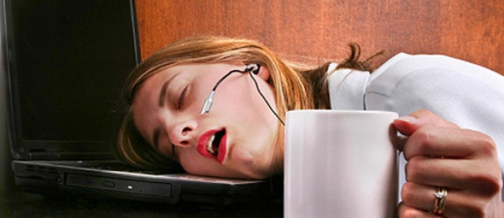 Больные с обструктивным апноэ сна регулярно не высыпаются и страдают от сонливости