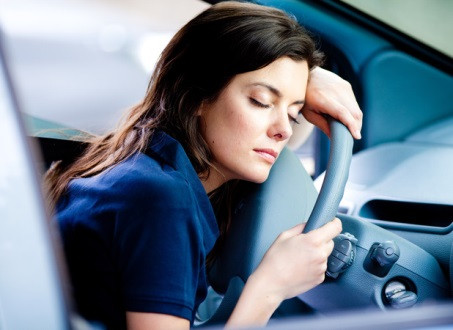Синдром обструктивного апноэ у водителя существенно повышает риск засыпания за рулем, что неизбежно ведет к дорожно-транспортным происшествиям
